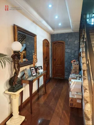 Imagem Apartamento Duplex com 4 quartos à venda, 536 m² por R$ 3.200.000 - Jardim Vinte e Cinco de Agosto - Duque de Caxias/RJ