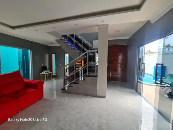 Imagem Imperdível! Casa à venda em Salinópolis-PA, 4 quartos, 4 suítes, 3 salas, 6 banheiros, 2 vagas de garagem, 272 m². Confira já!