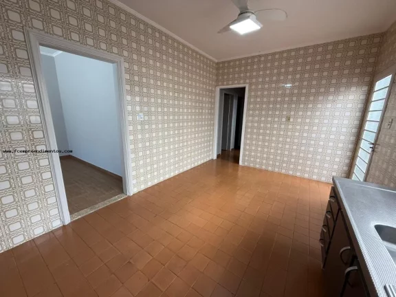 Imagem Casa para Venda em Limeira, Vila Claudia, 3 dormitórios, 1 suíte, 2 banheiros, 4 vagas