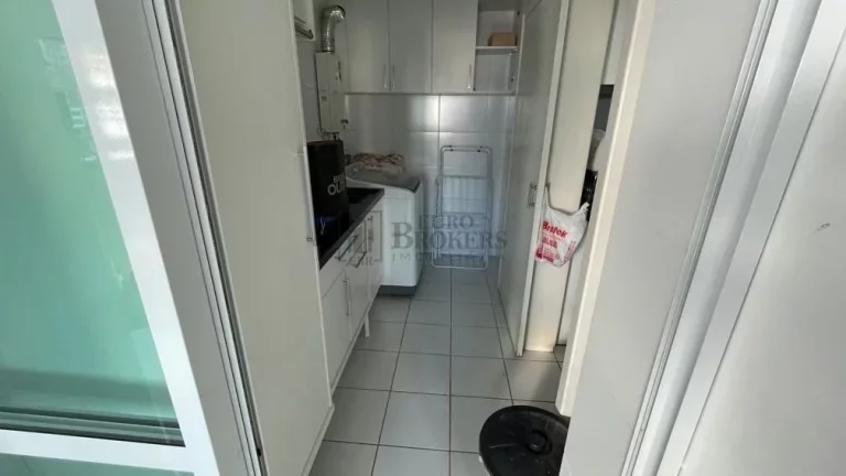 Imagem Apartamento com 03 dormitórios à venda no Centro de Balneário Camboriú/SC