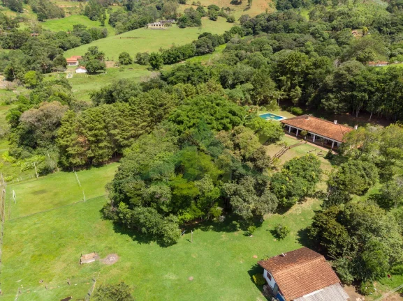 Imagem Sítio à venda em Bragança Paulista – Espaço, conforto e sustentabilidade