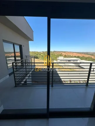 Imagem O sobrado possui 

- 4 suítes plenas, a suite master com closet, banheira e varanda estendida, com ...