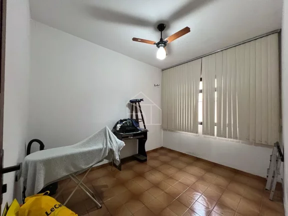 Imagem Oportunidade Imperdível em Laranjeiras – Ponto Comercial + Residência Completa!