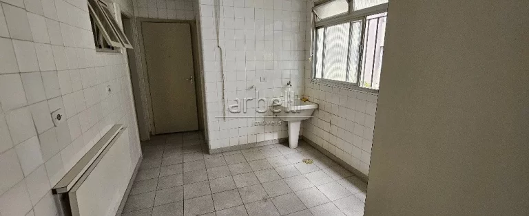 Imagem Apartamento de alto padrão com 201m² ao lado da Av. Paulista! Apto possui ampla sala de aproximada...