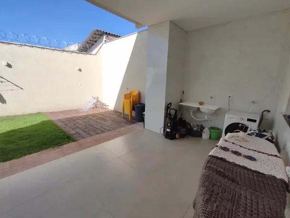 Imagem Casa De 3 Suite Sozinha No Lote Na Chacara São Pedro