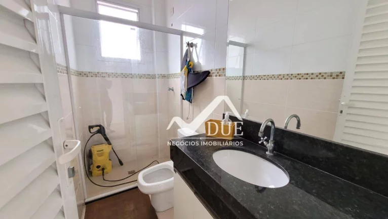 Imagem Casa com 3 suites à venda, 219 m² por R$ 1.650.000 - Embaré - Santos/SP