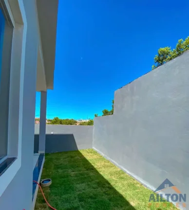 Imagem Casa Linear com 3 Quartos à Venda em Nova Guarapari - Guarapari/ES