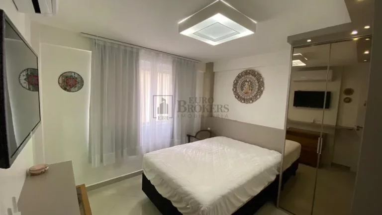 Imagem Apartamento Quadra Mar com 3 dormitórios à venda na Barra Sul em Balneário Cambo