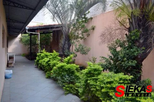 Imagem Galpão Comercial à Venda em São Paulo-SP, na Vila Esperança! 3 Salas, 6 Banheiros, 1.200m² de Área!