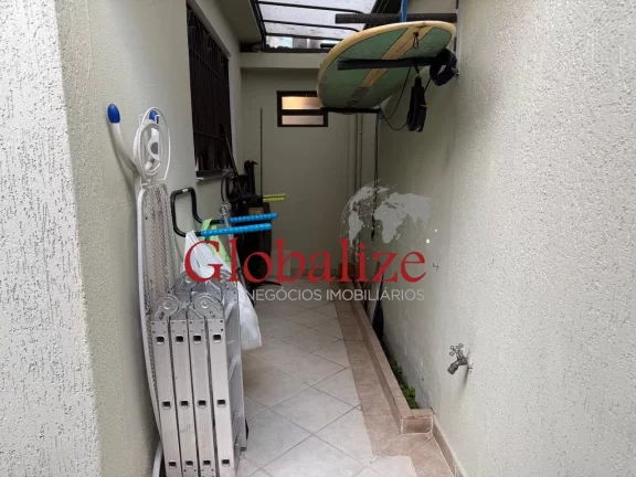 Imagem Sobrado com 3 dormitórios , 1 suíte , churrasqueira e 3 vagas de garagem no bairro do Boqueirão em santos por R$ 1.275.000,00