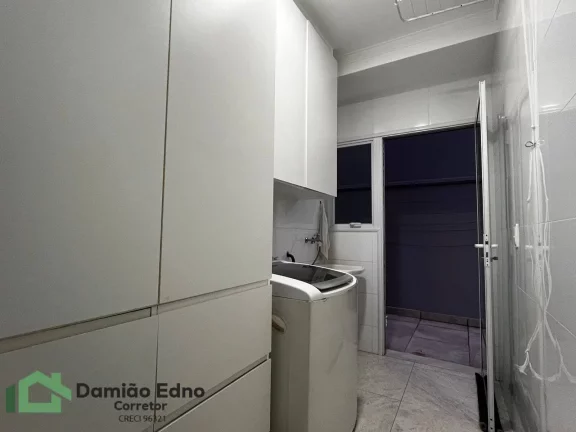 Imagem CASA COM 4 DORMS SENDO 2 SUITES, HORTO STO ANTONIO JUNDIAI, ACEITA TROCA