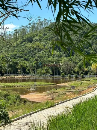Imagem Terreno à venda no interior da Nova Descoberta, Tijucas/SC