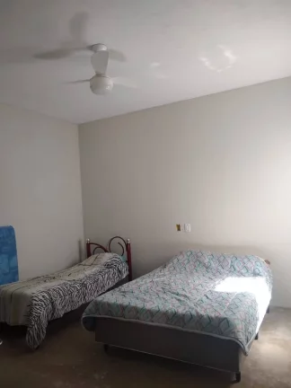 Imagem "Seu Refúgio dos Sonhos: Rancho à Venda no Exclusivo Condomínio Acácias!"