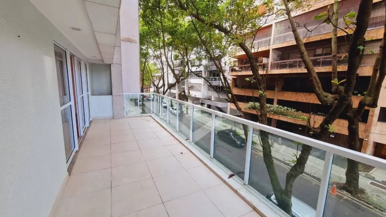 Imagem Apartamento Duplex Leblon 195m² – 3 Quartos, 2 Suítes, Quadra da Praia