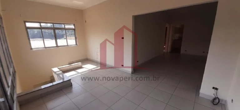 Imagem Casa Comercial com 6 Salas no Centro de Franco da Rocha-SP: Venda ou Locação com 3 Vagas de Garagem!