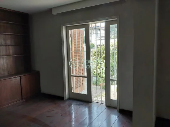 Imagem MARAVILHOSA CASA PARA REFORMA CIDADE JARDIM *380M2 AREA UTIL *520M2 TERRENO *04 QUARTOS SENDO 1 SUIT...