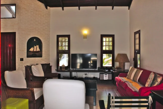 Imagem Imperdível: Casa à venda em Riviera de São Lourenço Módulo 21 - 3 quartos, 1 suíte, 2 salas, 4 vagas, 216,52m²!
