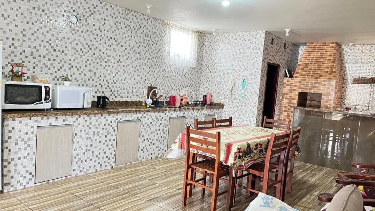 Imagem Casa Ampla à Venda entre Barra Velha e Balneário Piçarras – SC