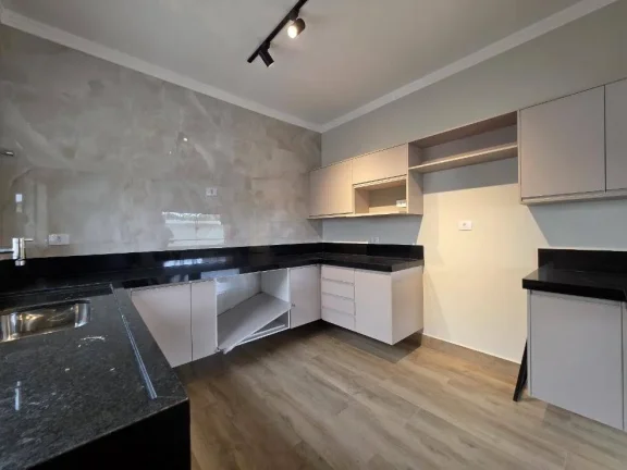 Imagem Casa nova com fina acabamento