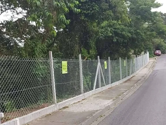 Imagem Lotes COMERCIAIS - RESERVA do Loteador, últimas unidades - Km 36 R Tavares!