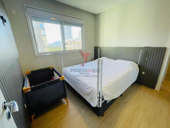 Imagem Apartamento próximo ao pier, com 3 Suites e 3 Vagas de Garagem