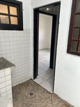 Imagem Casa com 1 dormitório para alugar, 35 m² por R$ 1.042,00/mês - Cidade São Jorge - Santo André/SP