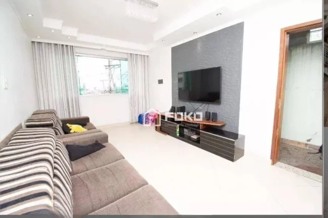 Imagem Sobrado com 3 dormitórios à venda, 196 m² por R$ 890.000,00 - Jardim Flor da Montanha - Guarulhos/SP