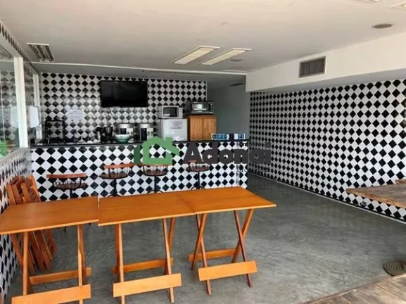 Imagem Vende-se meia laje comercial (REFORMADA E ALUGADA) na Faria Lima em prédio