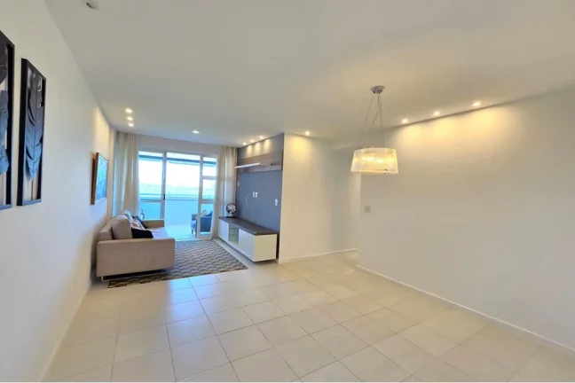 Imagem Apartamento de 3 Suítes com Vista Livre e Andar Alto no Condomínio Vila do Pan