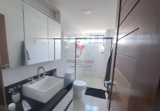 Imagem Apartamento mobiliado com 3 Suites e 2 Vagas de Garagem, no Jardim Oceania, João Pessoa