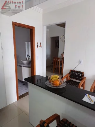 Imagem Imperdível apartamento de 2 quartos e 2 suítes no bairro Tupi em Praia Grande-SP, com 90,30m² e vaga de garagem!