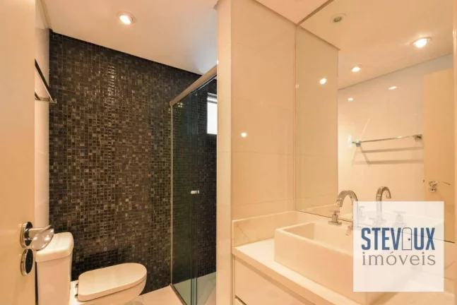 Imagem Apartamento reformado e mobiliado a venda em Moema !
