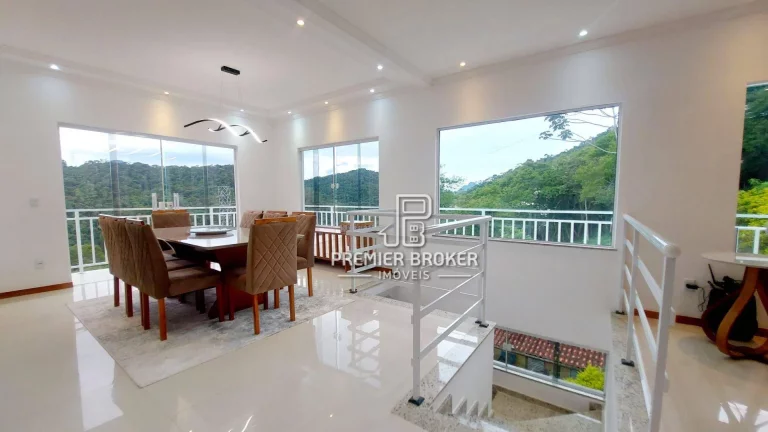 Imagem Casa à venda, 223 m² por R$ 1.400.000,00 - Albuquerque - Teresópolis/RJ