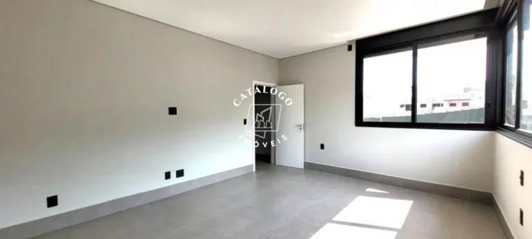 Imagem Casa em Condomínio a Venda no bairro Residencial e Empresarial Alphaville - Ribeirão Preto, SP