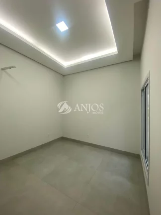Imagem CASA DISPONIVEL PARA VENDA, NO RESIDENCIAL BELLA SUIÇA SINOP - MT