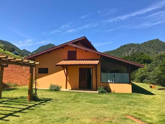 Imagem Onde o luxo encontra a serenidade: Refúgio de alto padrão em Sapucaí-Mirim