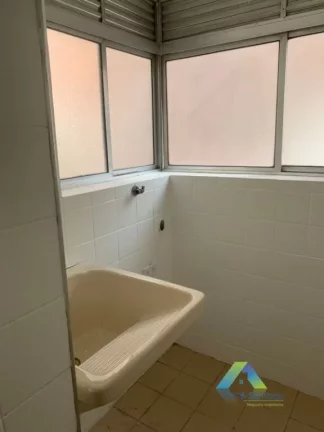 Imagem Apartamento com 3 dormitórios à venda, 63 m² por R$ 895.000,00 - Moema - São Paulo/SP