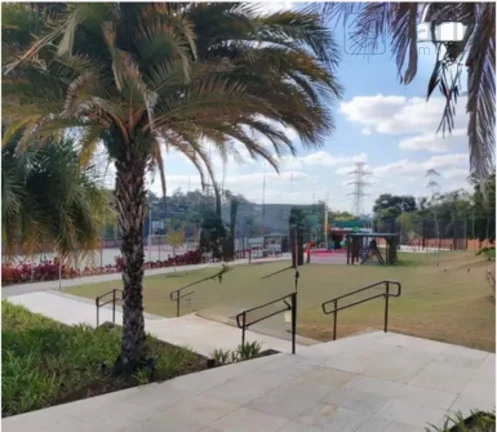Imagem Terreno de 300m² em condomínio de luxo em Alphaville Jundiaí-SP: sua oportunidade de viver com conforto e segurança!