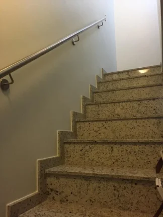 Imagem Sobrado para Venda por R$385.000,00 com 2 dormitórios, 1 vaga e 1 banheiro - Vila jacuí, São paulo / SP - Cód. BDI24982