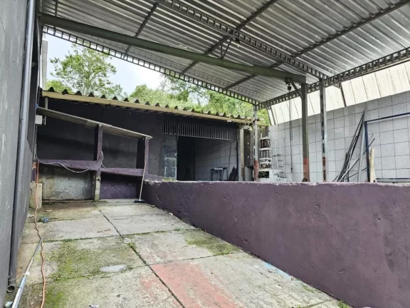 Imagem Galpão para Locação em Ribeirão Pires / SP no bairro 4º Divisão