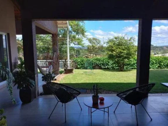 Imagem Casa com 3 dormitórios à venda, 212 m² por R$ 1.900.000,00 - Vila Mira - Atibaia/SP