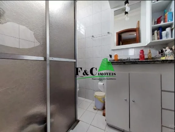 Imagem Casa para Venda em Limeira, Jardim São Luiz, 3 dormitórios, 1 suíte, 2 banheiros, 2 vagas