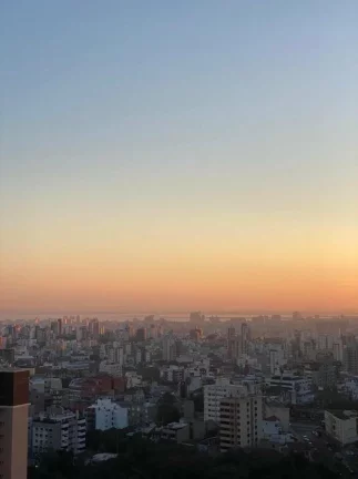Imagem Apartamento à venda em Porto Alegre, Petrópolis, com 1 quarto, 51,65m2