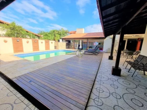 Imagem Casa térrea de alto padrão à venda em Peruíbe, com edícula sendo 2 suítes