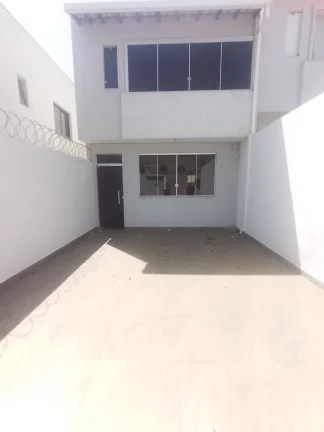 Casa 3 Quartos à Venda e Aluguel em Sinimbu, BH – 105m²