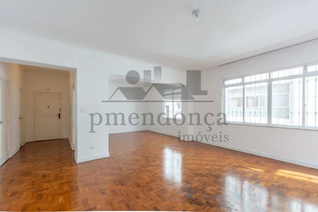 Imagem Apartamento ao lado Praça Buenos Aires com 200m², 3 quartos (1 suíte) e 1 vaga.