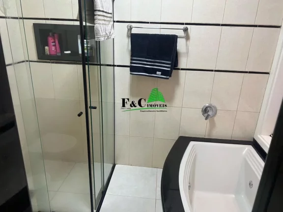 Imagem Casa para Venda em Limeira, Vila Rosana, 3 dormitórios, 2 suítes, 1 banheiro, 2 vagas