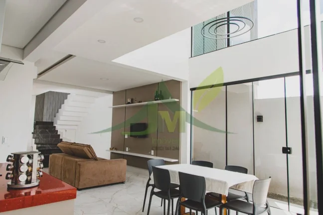 Imagem Casa de Alto Padrão à Venda – Nazaré Paulista