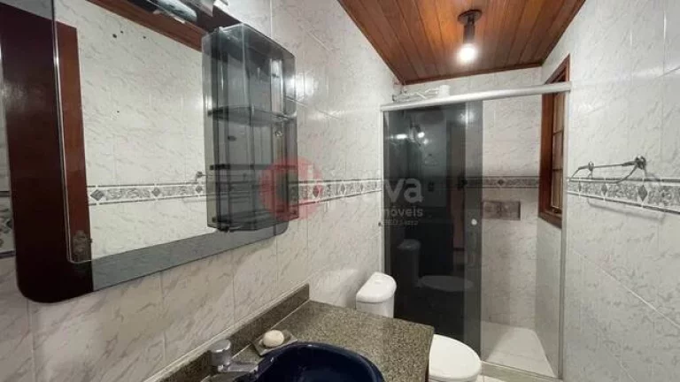 Imagem Belíssima casa em condomínio com 2 quartos a venda - Ogiva - Cabo Frio