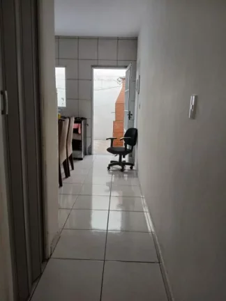 Imagem Sobrado com 2 dormitórios à venda, 76 m² por R$ 350.000,00 - Vila Eureka - Poá/SP